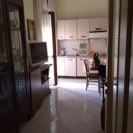 Susy Apartment San Sebastiano al Vesuvio Exterior photo